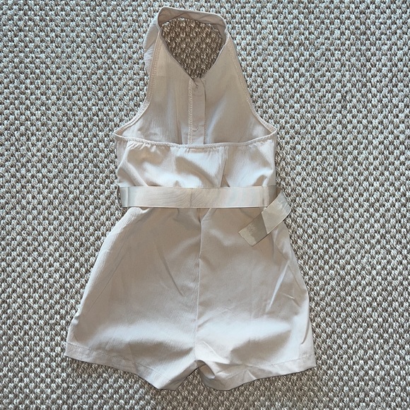 Zara Beige Halter Jumpsuit Romper size 4-5 Year - Picture 7 of 7